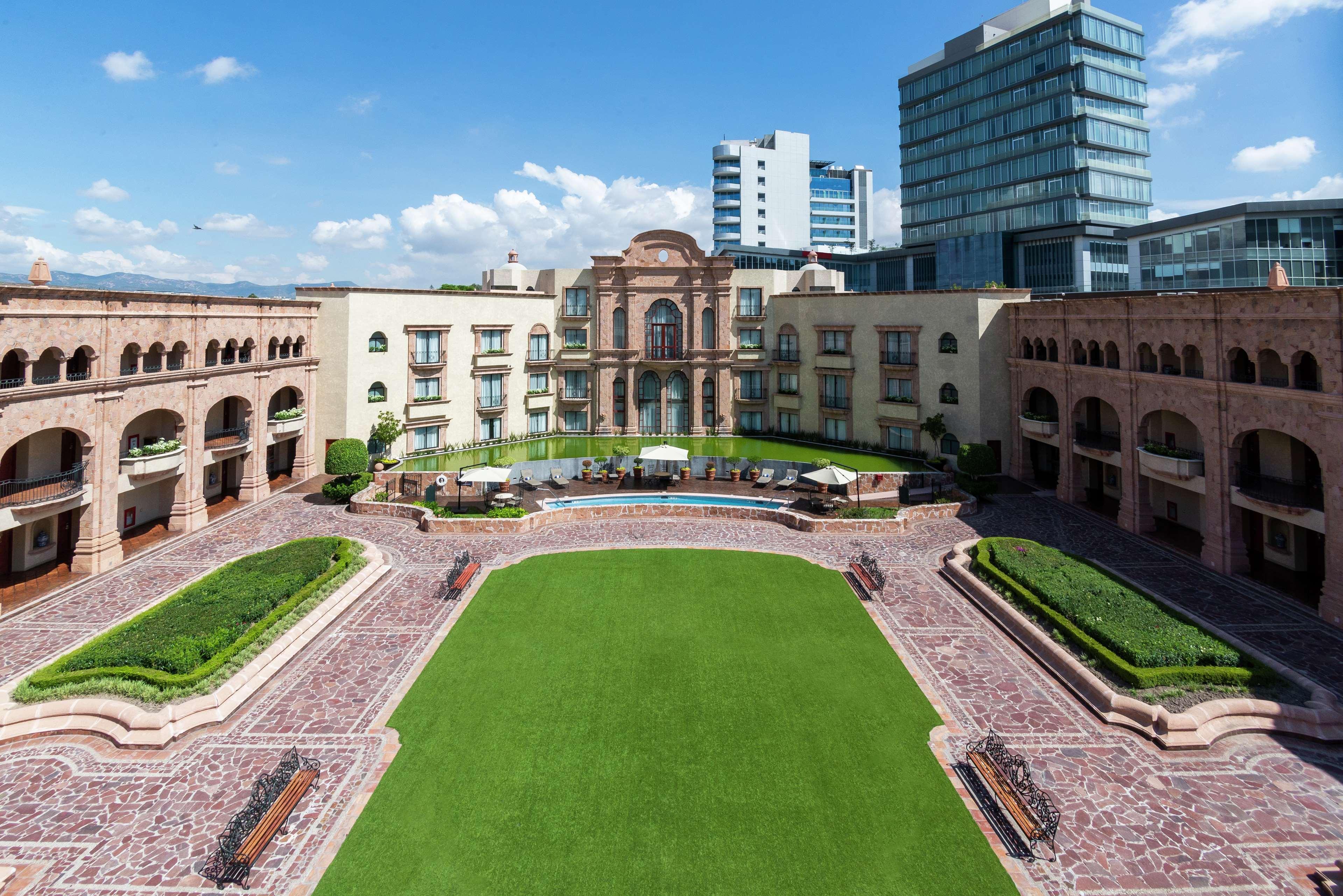 Hilton San Luis Potosi Hotel Exterior photo
