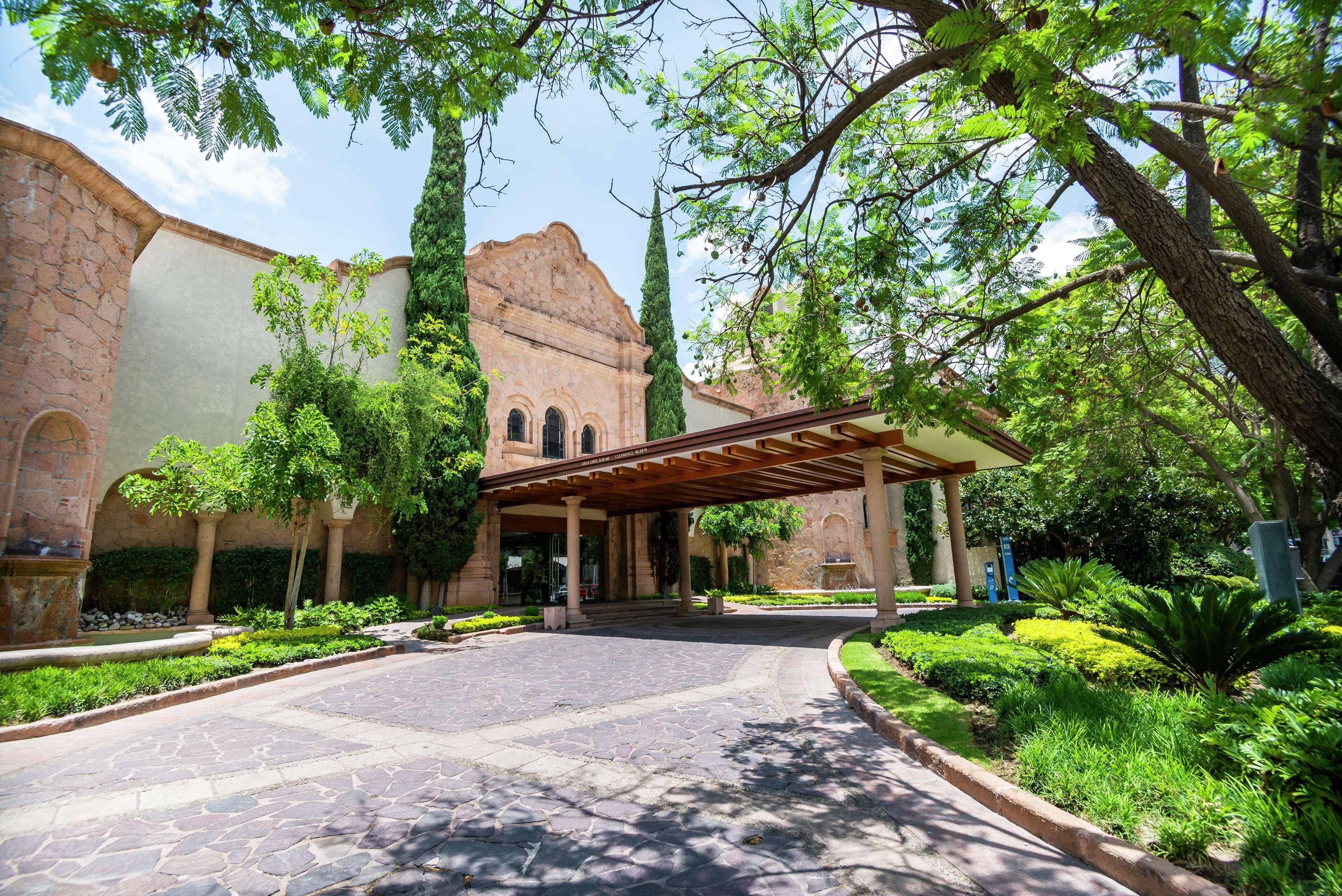 Hilton San Luis Potosi Hotel Exterior photo