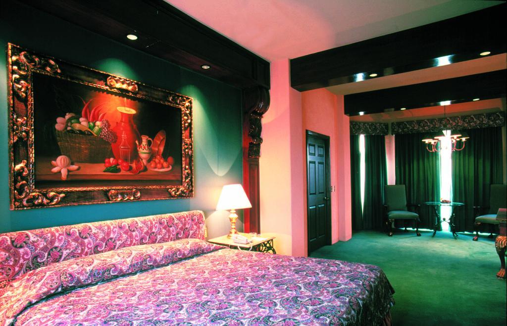 Hilton San Luis Potosi Hotel Room photo